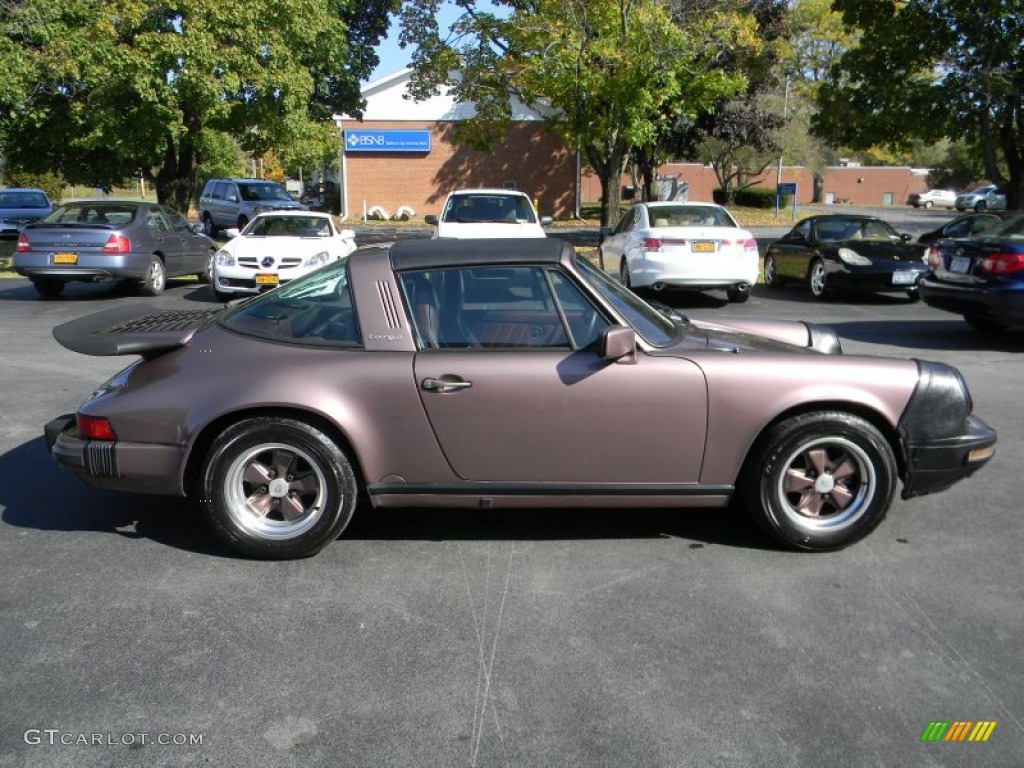 Casis Red Metallic 1987 Porsche 911 Targa Exterior Photo #97950122