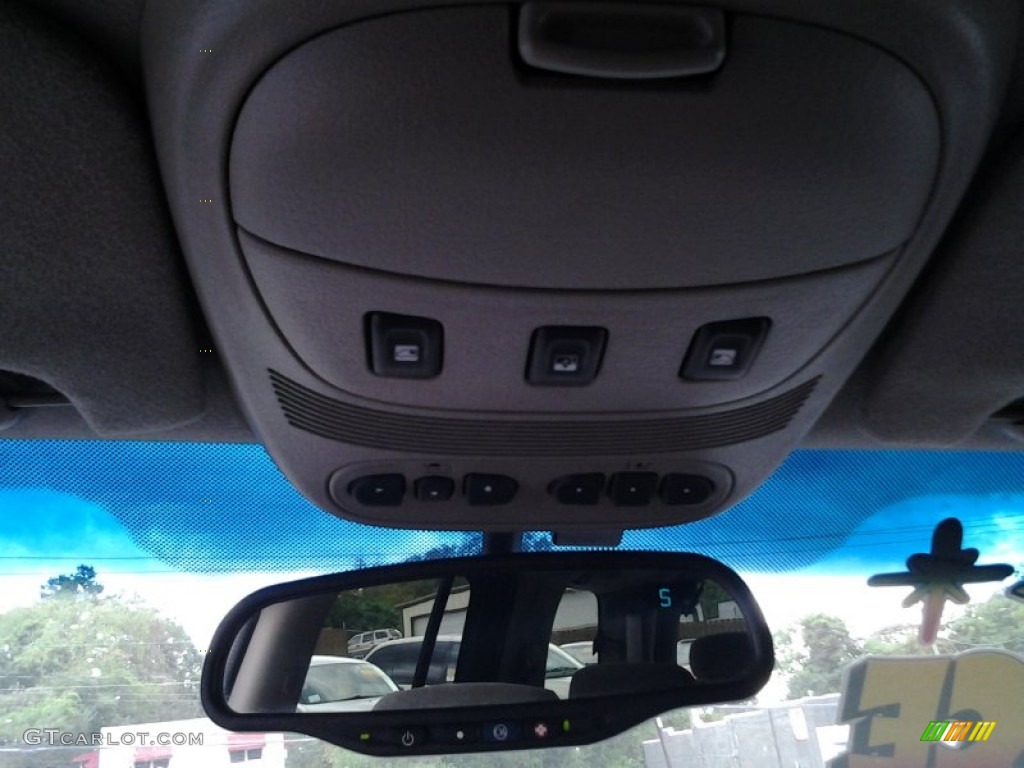 2003 TrailBlazer EXT LT 4x4 - Indigo Blue Metallic / Light Oak photo #21