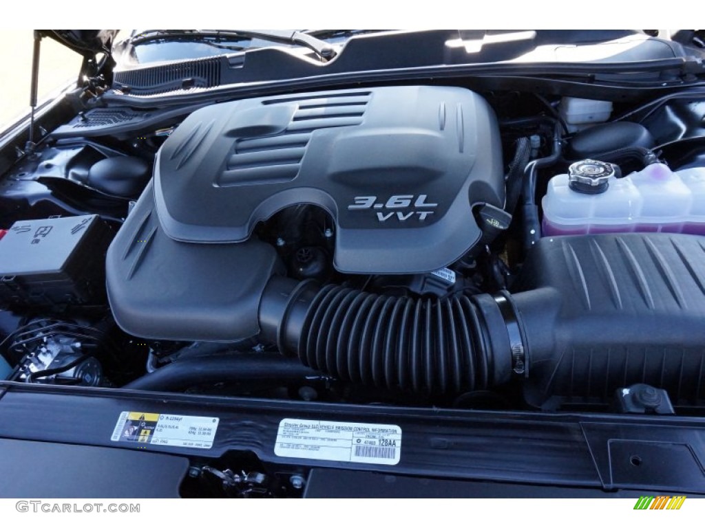 2015 Challenger SXT - Pitch Black / Black photo #9