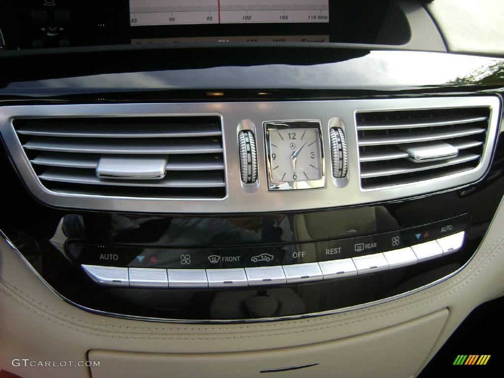 2007 S 550 Sedan - designo Mystic White / designo Porcelain Beige photo #10