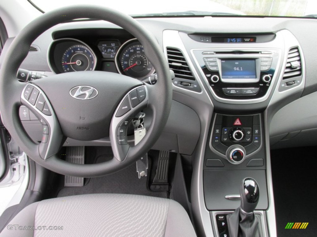 2015 Elantra SE Sedan - Shimmering Air Silver / Gray photo #24