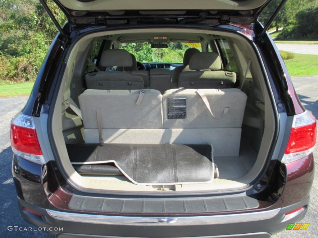 2012 Highlander SE 4WD - Sizzling Crimson Mica / Sand Beige photo #24