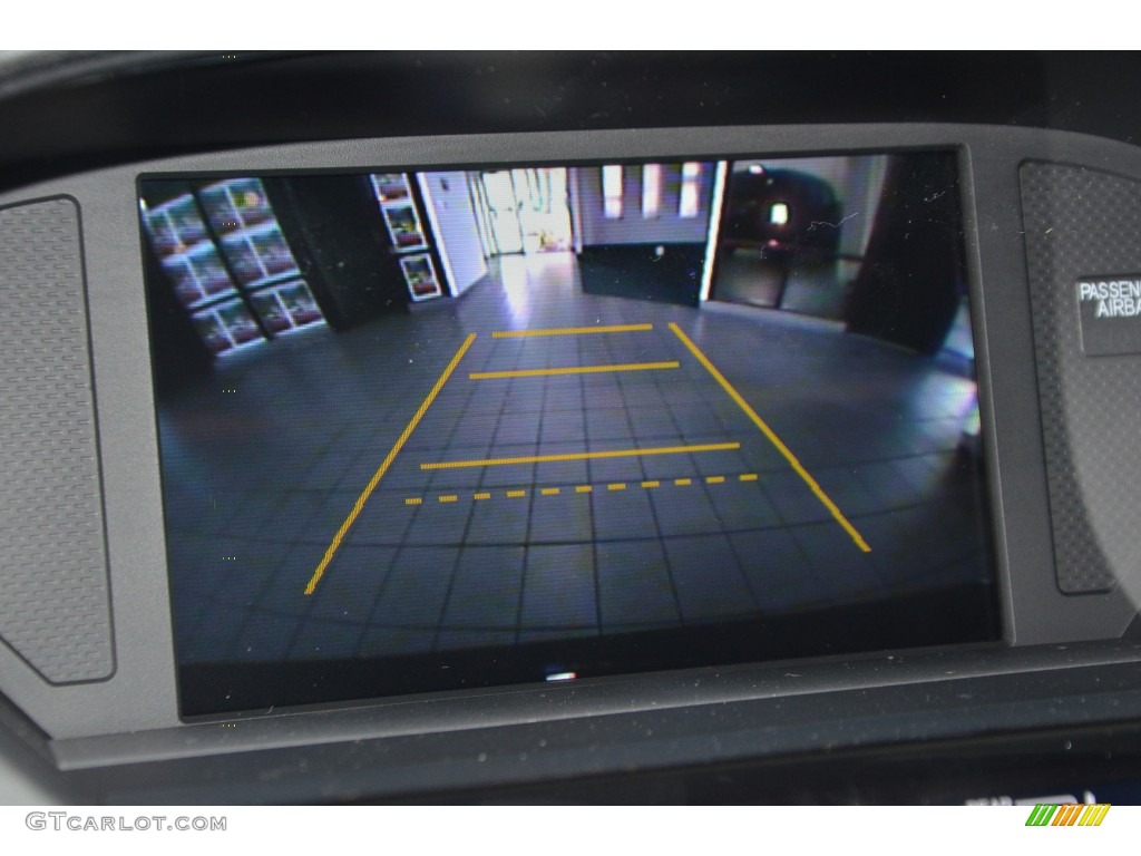 2015 Pilot SE - Crystal Black Pearl / Gray photo #16