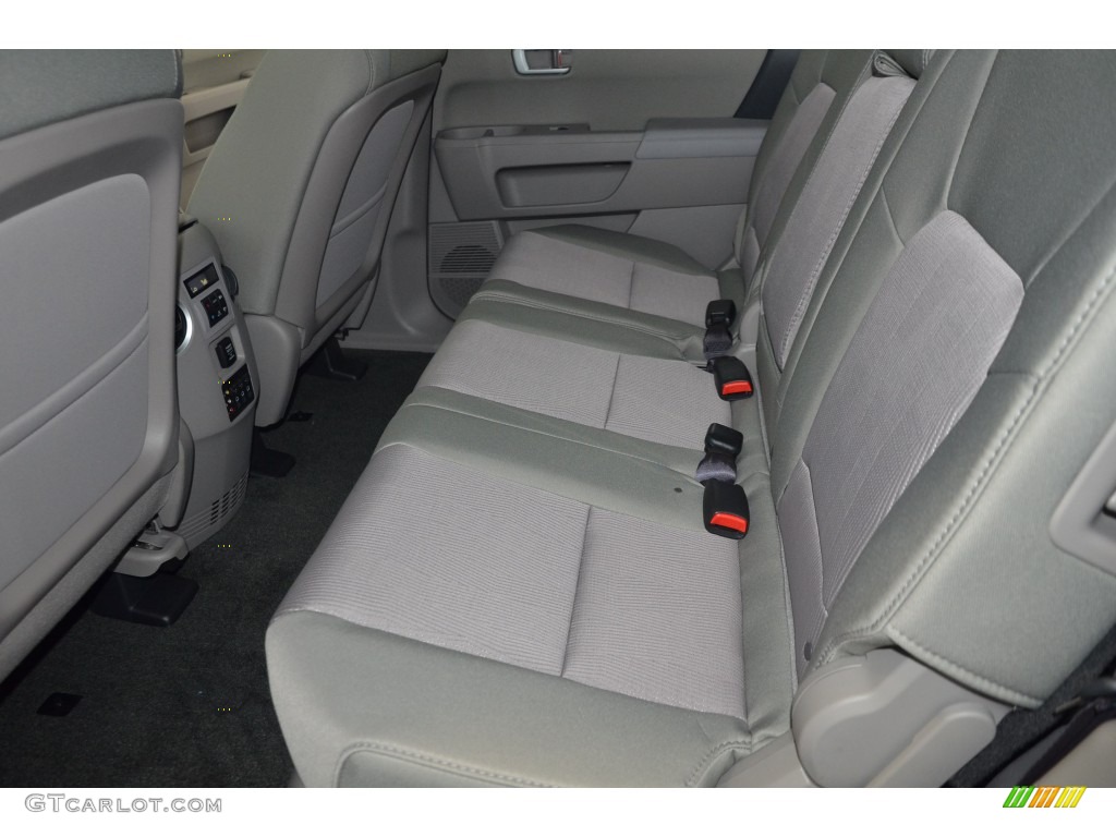 2015 Pilot SE - Crystal Black Pearl / Gray photo #23