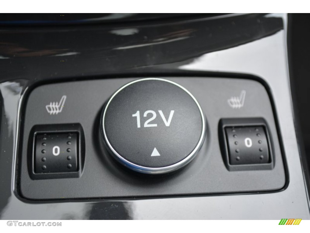 2015 Ford Escape Titanium Controls Photo #97976035