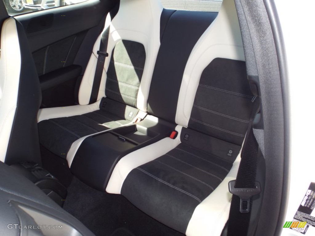 2015 Mercedes-Benz C 63 AMG Coupe Rear Seat Photo #97979218