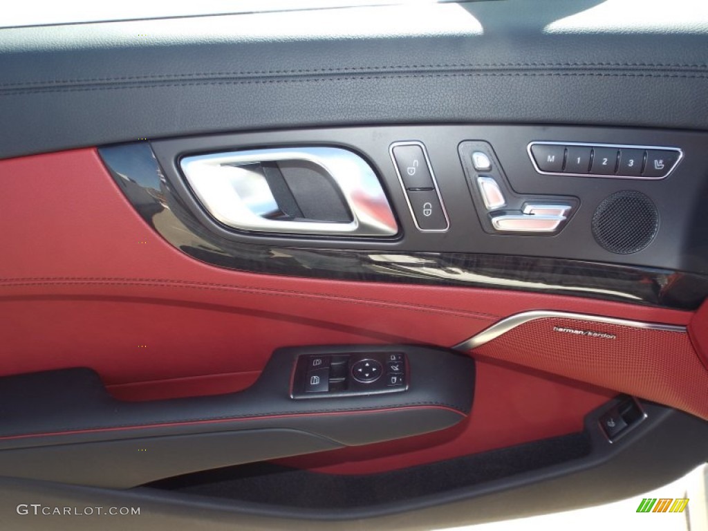 2015 Mercedes-Benz SL 400 Roadster Bengal Red/Black Door Panel Photo #97979899