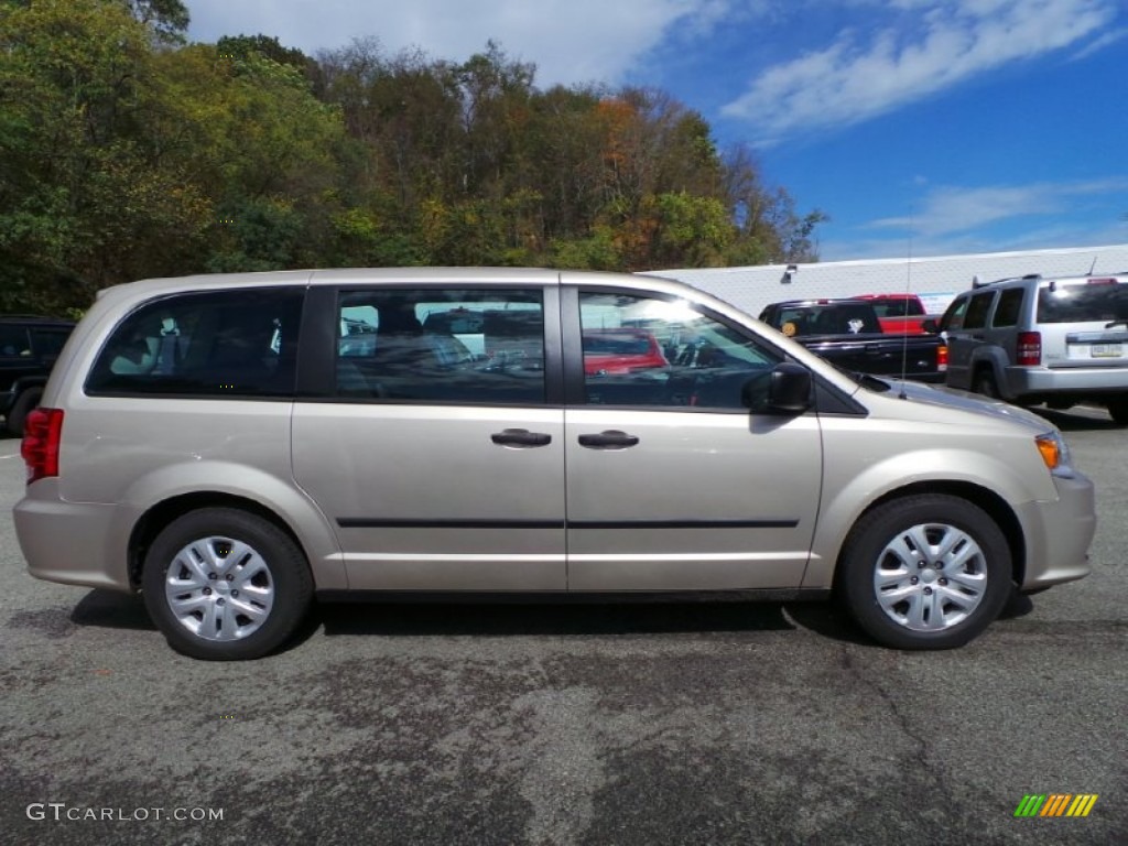 Cashmere / Sandstone Pearl Coat 2015 Dodge Grand Caravan American Value Package Exterior Photo #97981651