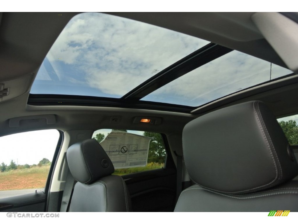 2015 Cadillac SRX Performance Sunroof Photos