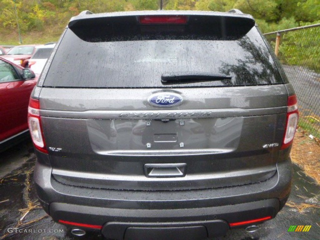 2015 Explorer XLT 4WD - Magnetic / Charcoal Black photo #3