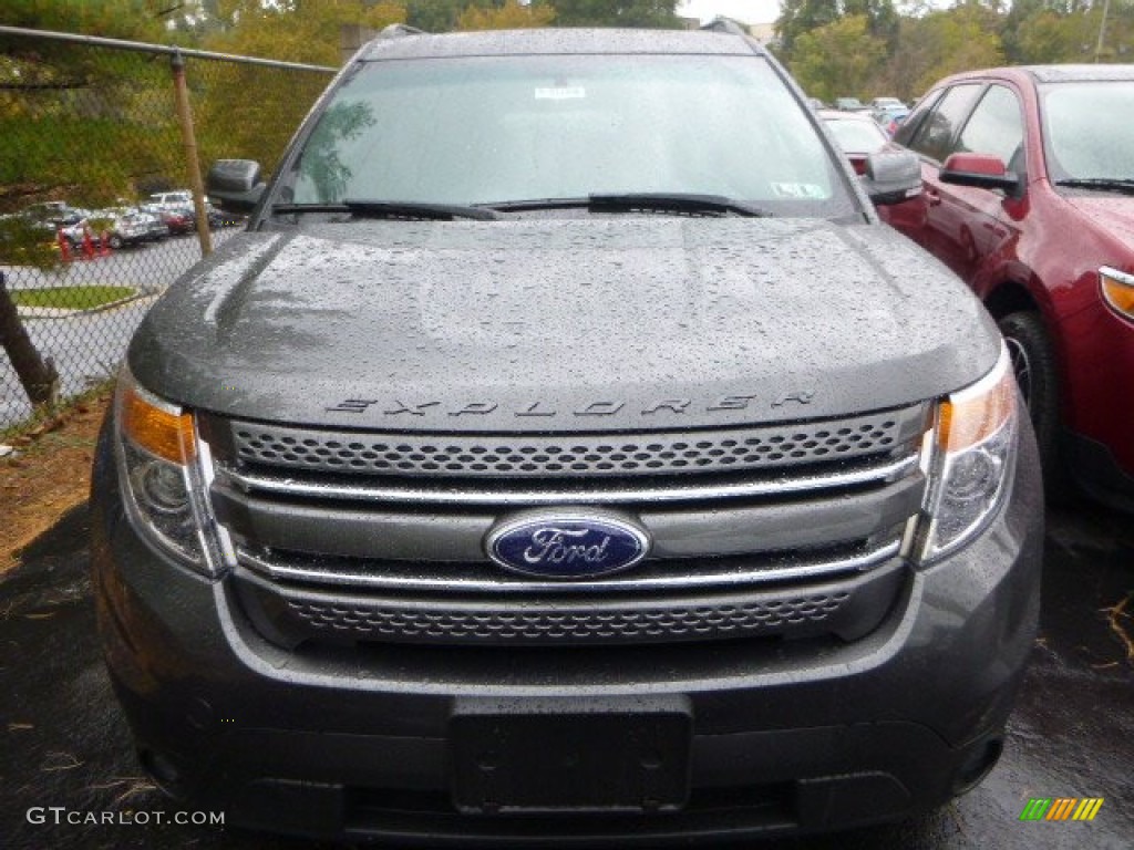 2015 Explorer XLT 4WD - Magnetic / Charcoal Black photo #6