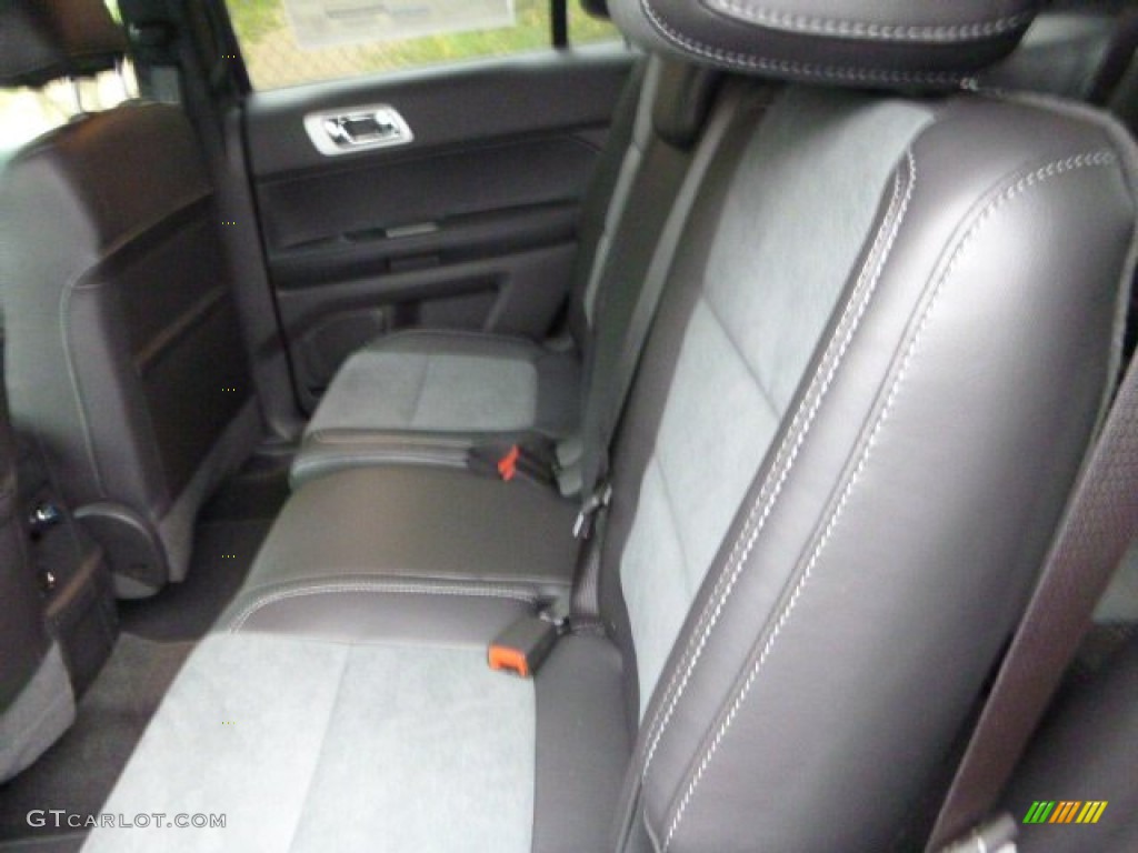 2015 Explorer XLT 4WD - Magnetic / Charcoal Black photo #9