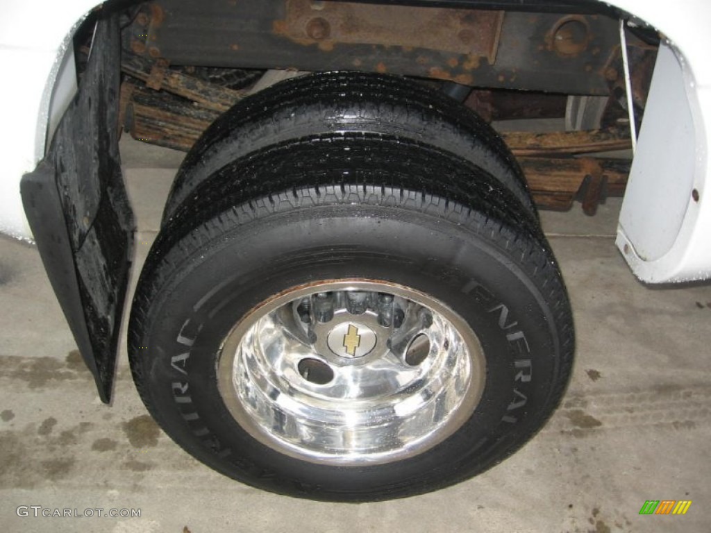 2005 Silverado 3500 LS Crew Cab 4x4 Dually - Summit White / Dark Charcoal photo #21