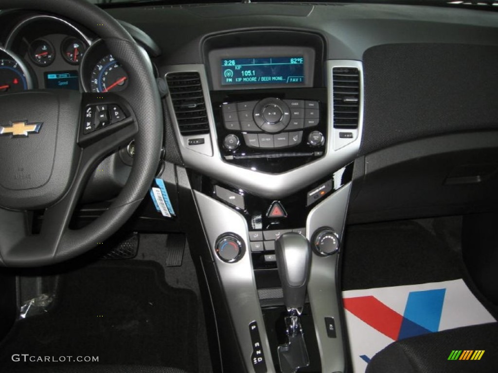 2015 Cruze LT - Silver Ice Metallic / Jet Black photo #5