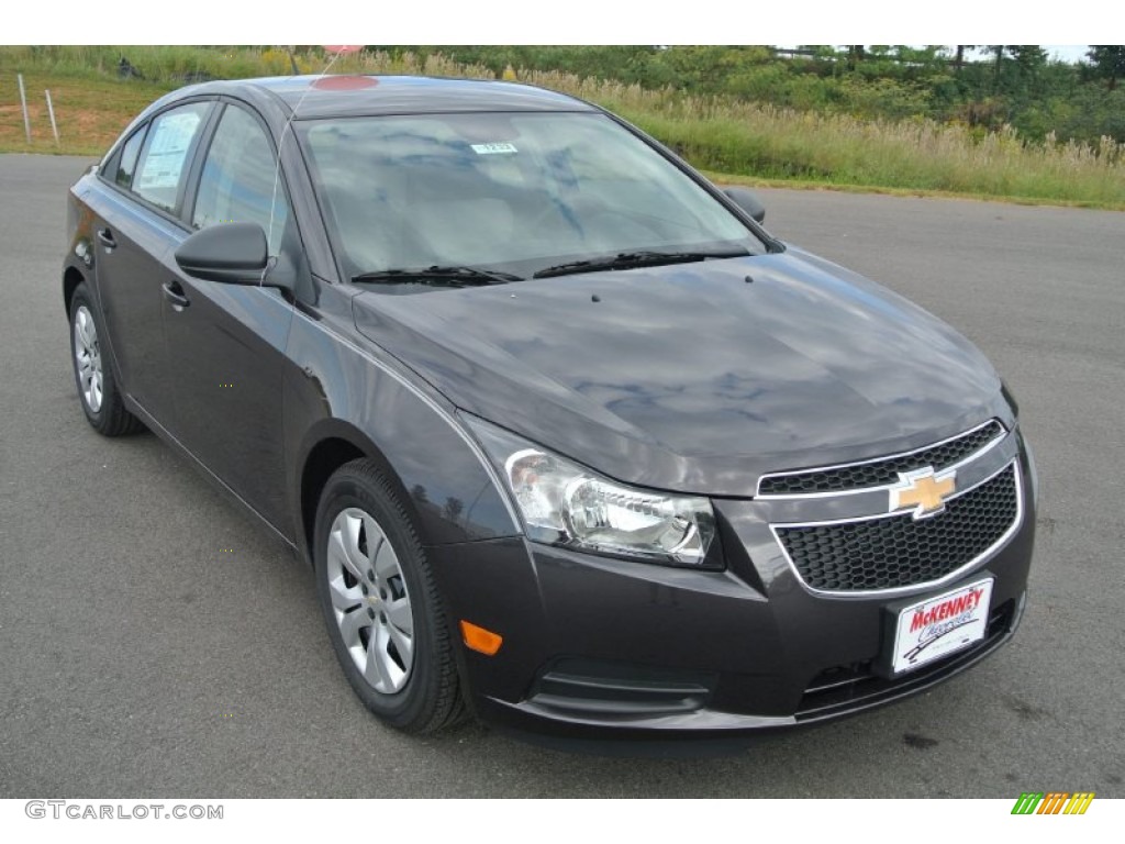 2014 Cruze LS - Tungsten Metallic / Jet Black/Medium Titanium photo #1