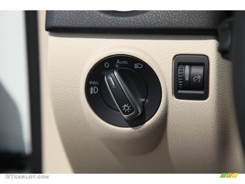 2015 Volkswagen Tiguan R-Line Controls Photos