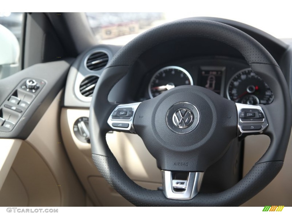 2015 Volkswagen Tiguan R-Line Steering Wheel Photos