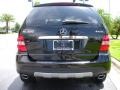 Black - ML 350 4Matic Photo No. 7