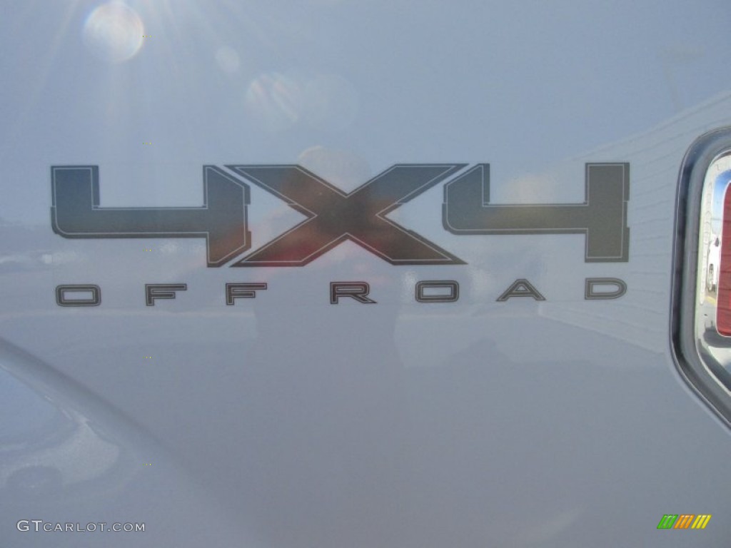 2014 F150 XLT SuperCrew 4x4 - Oxford White / Steel Grey photo #18