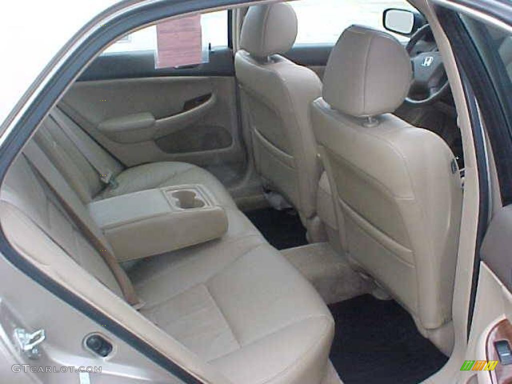 2006 Accord EX-L Sedan - Desert Mist Metallic / Ivory photo #11
