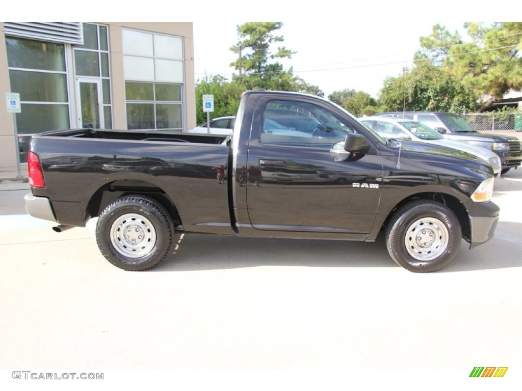 2009 Ram 1500 ST Regular Cab - Brilliant Black Crystal Pearl / Dark Slate/Medium Graystone photo #13