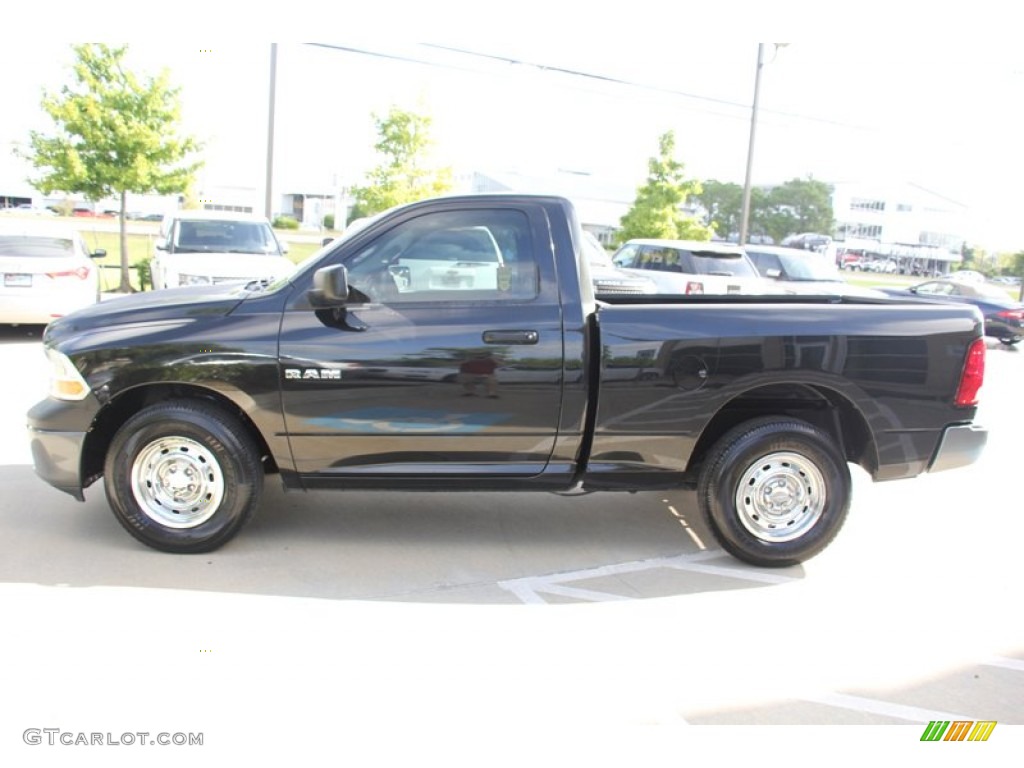 2009 Ram 1500 ST Regular Cab - Brilliant Black Crystal Pearl / Dark Slate/Medium Graystone photo #16