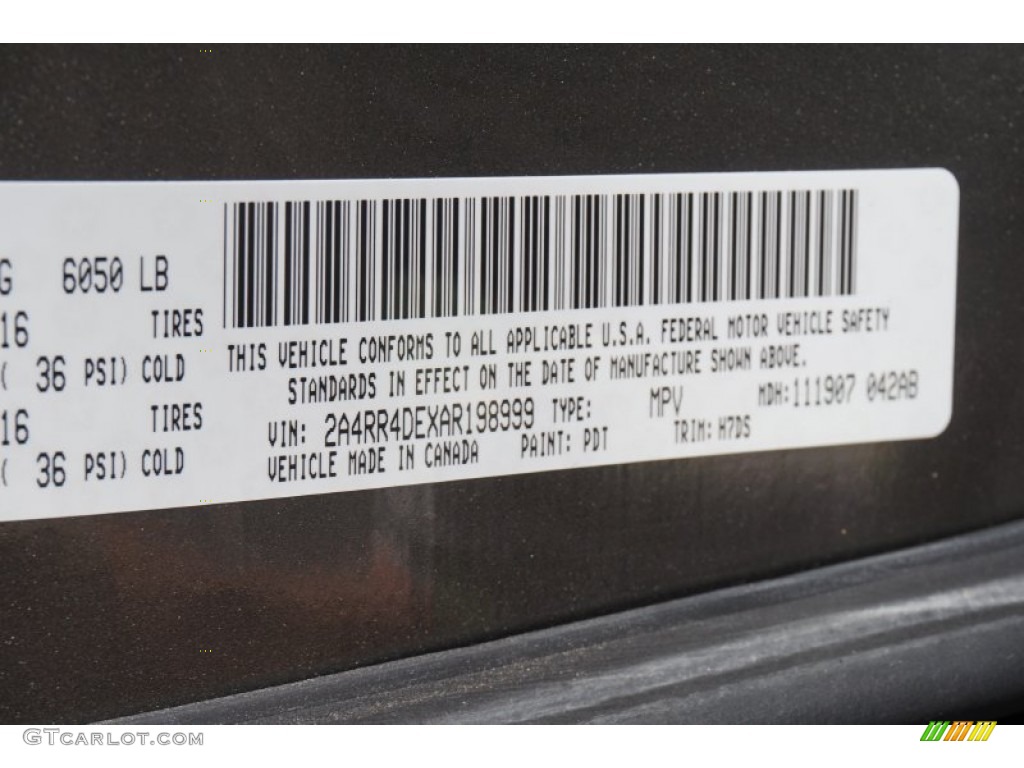 2010 Town & Country LX - Dark Titanium Metallic / Medium Slate Gray/Light Shale photo #23