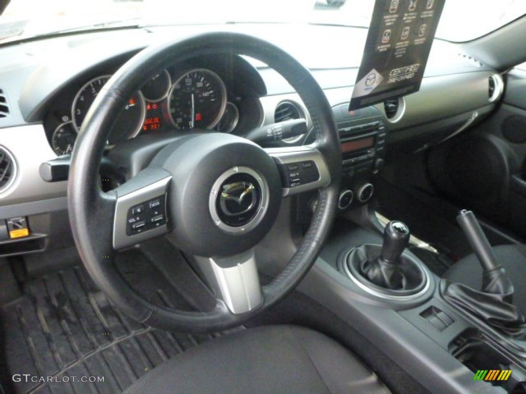 Black Interior 2011 Mazda MX-5 Miata Touring Roadster Photo #98003757