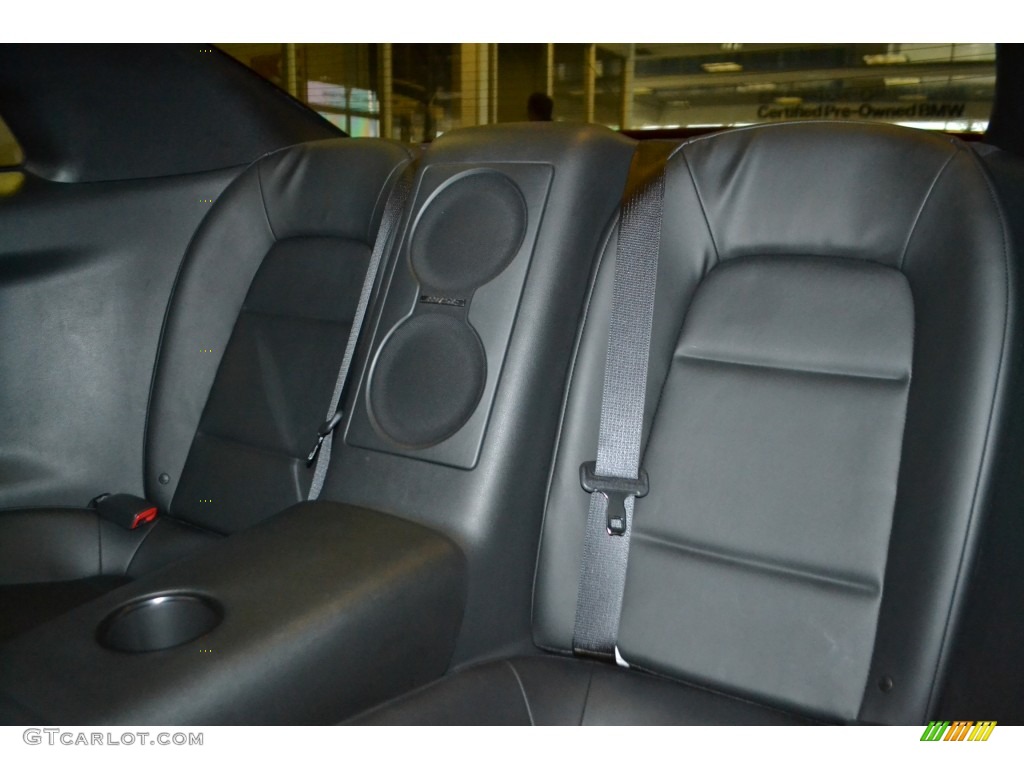 2014 Nissan GT-R Premium Rear Seat Photos