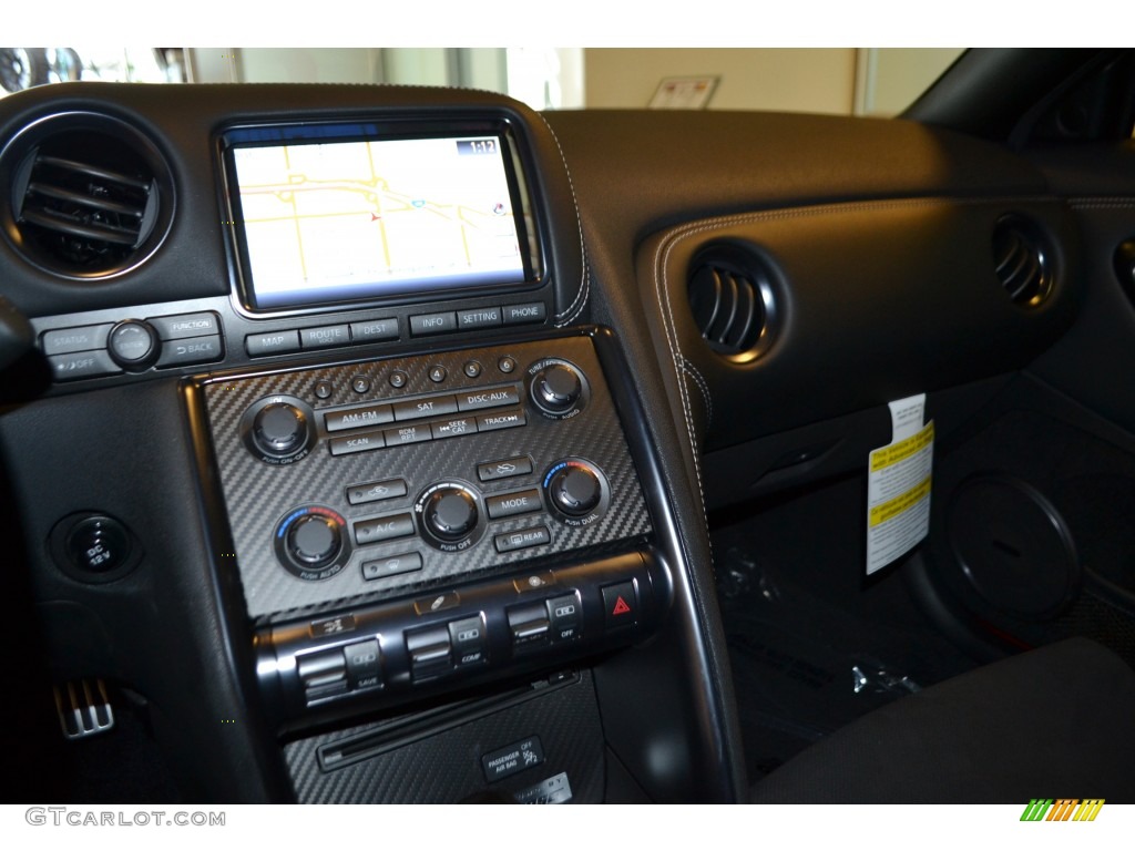 2014 GT-R Premium - Solid Red / Black Leather/Synthetic Suede photo #19