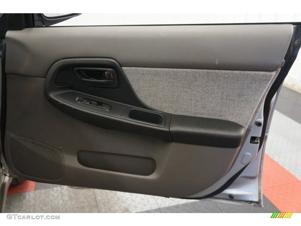 2002 Impreza Outback Sport Wagon - Platinum Silver Metallic / Gray photo #17