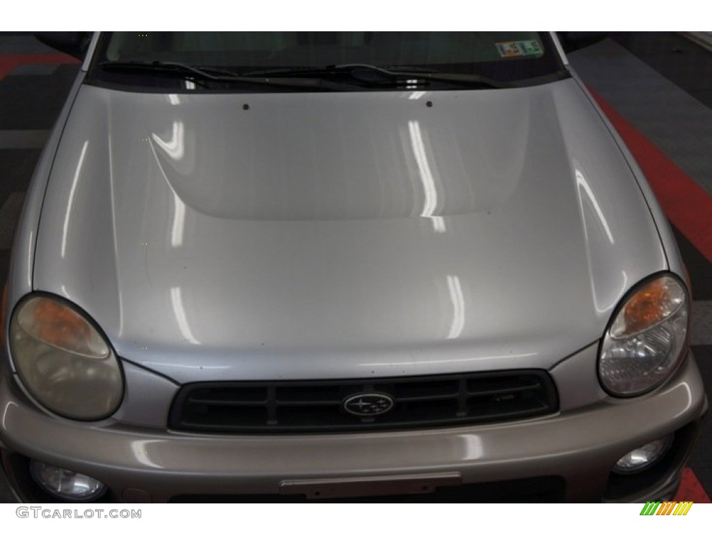 2002 Impreza Outback Sport Wagon - Platinum Silver Metallic / Gray photo #35