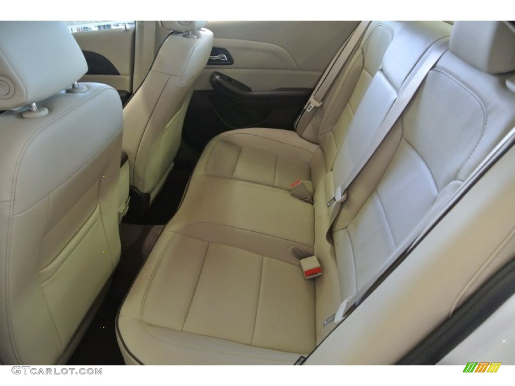 2015 Chevrolet Malibu LT Rear Seat Photos
