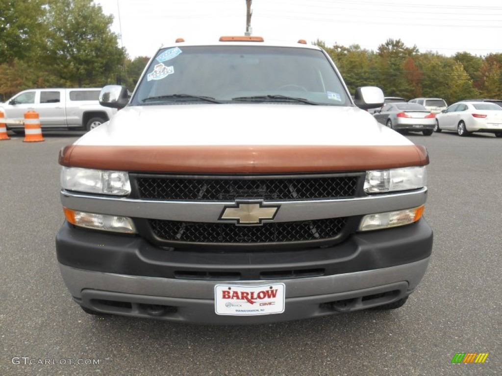 2002 Silverado 2500 LS Extended Cab 4x4 - Summit White / Graphite photo #2