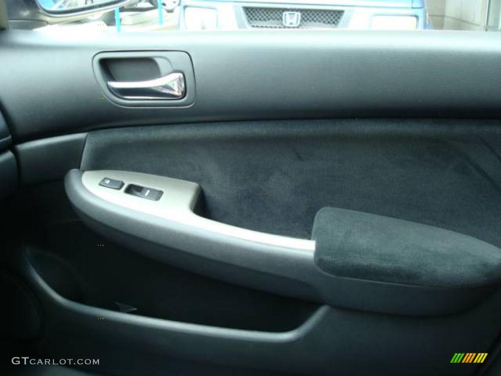 2006 Accord EX Sedan - Carbon Bronze Pearl / Black photo #17