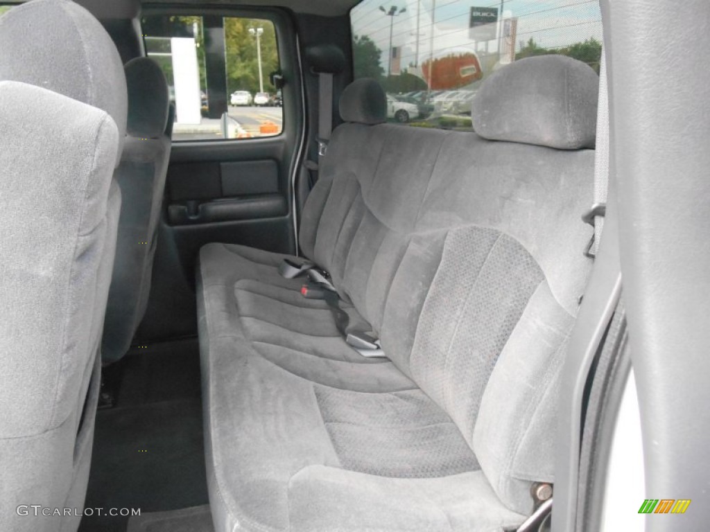 2002 Silverado 2500 LS Extended Cab 4x4 - Summit White / Graphite photo #13