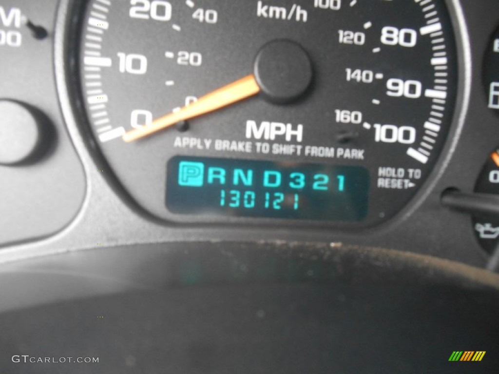 2002 Silverado 2500 LS Extended Cab 4x4 - Summit White / Graphite photo #16