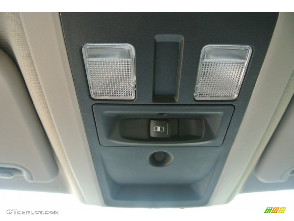 2011 Ram 1500 SLT Quad Cab - Flame Red / Light Pebble Beige/Bark Brown photo #18