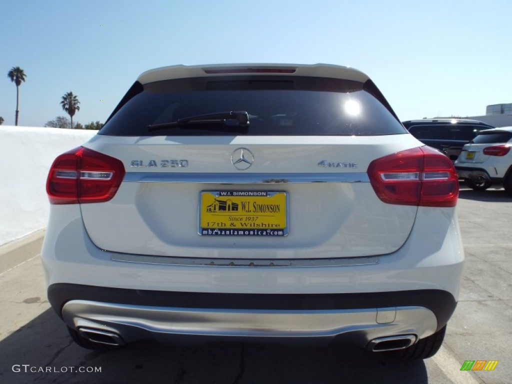 2015 GLA 250 4Matic - Cirrus White / Brown photo #5