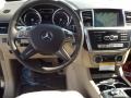 Black - ML 350 4Matic Photo No. 9