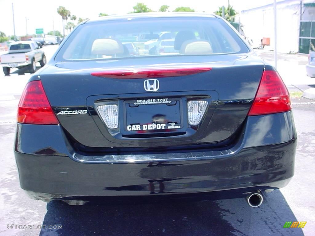 2007 Accord SE Sedan - Nighthawk Black Pearl / Ivory photo #4