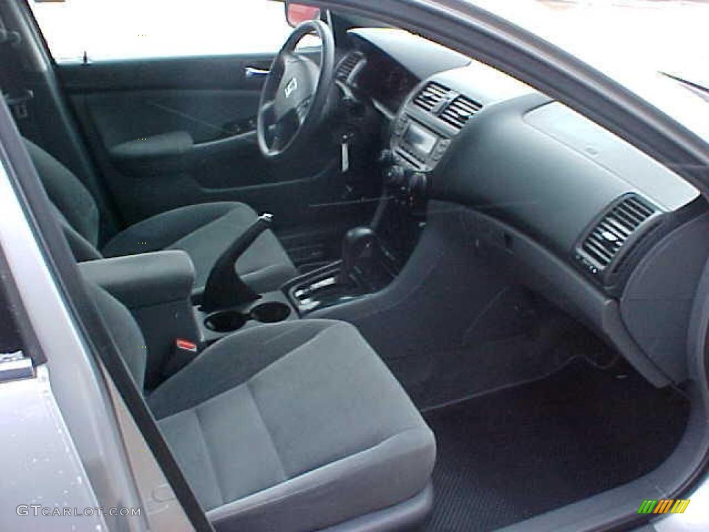2007 Accord SE Sedan - Alabaster Silver Metallic / Gray photo #12