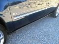 Blue Chip - Escalade ESV AWD Photo No. 4