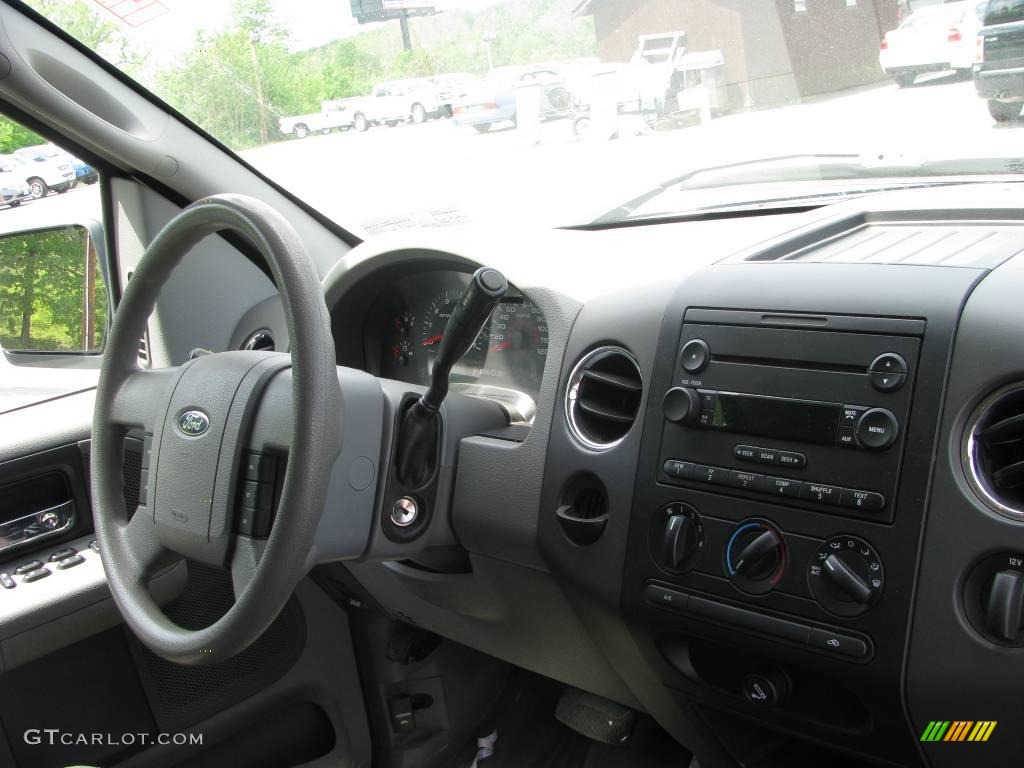 2006 F150 XLT SuperCab 4x4 - True Blue Metallic / Medium/Dark Flint photo #14