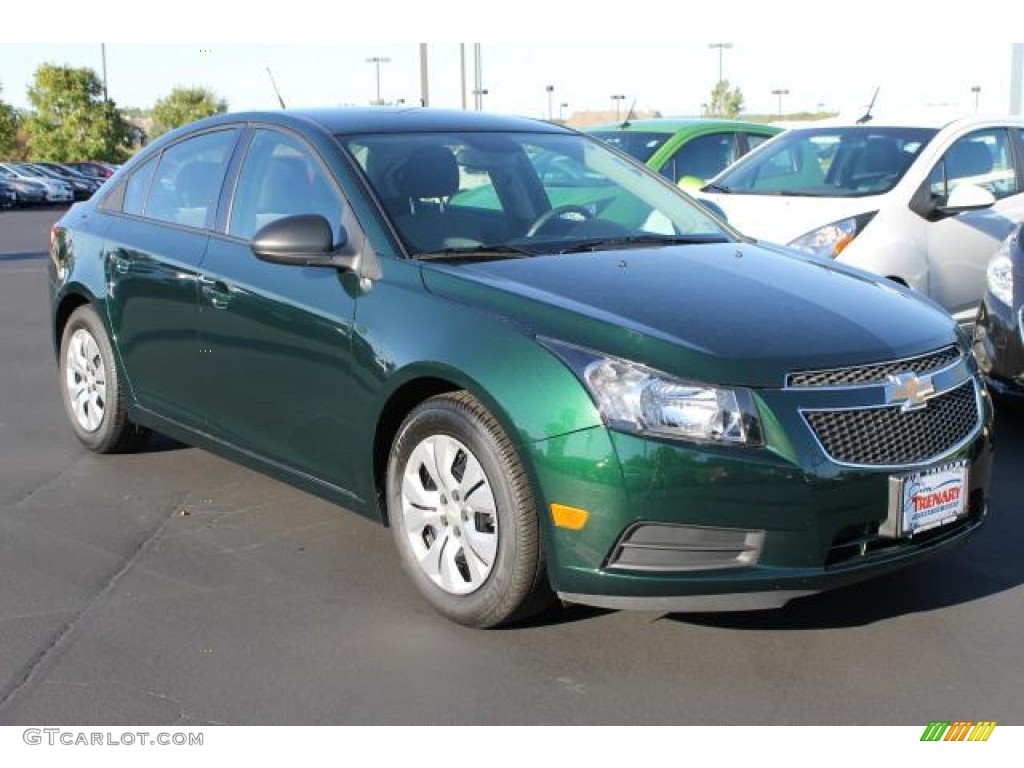 2014 Cruze LS - Rainforest Green Metallic / Jet Black/Medium Titanium photo #2