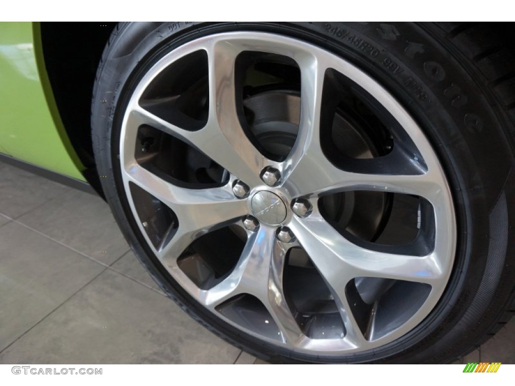 2015 Dodge Challenger R/T Plus Wheel Photo #98033554