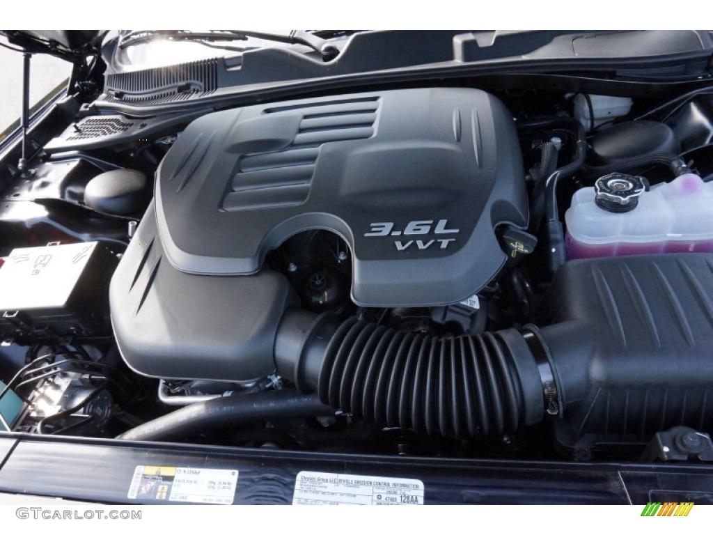 2015 Challenger SXT - Pitch Black / Black photo #9