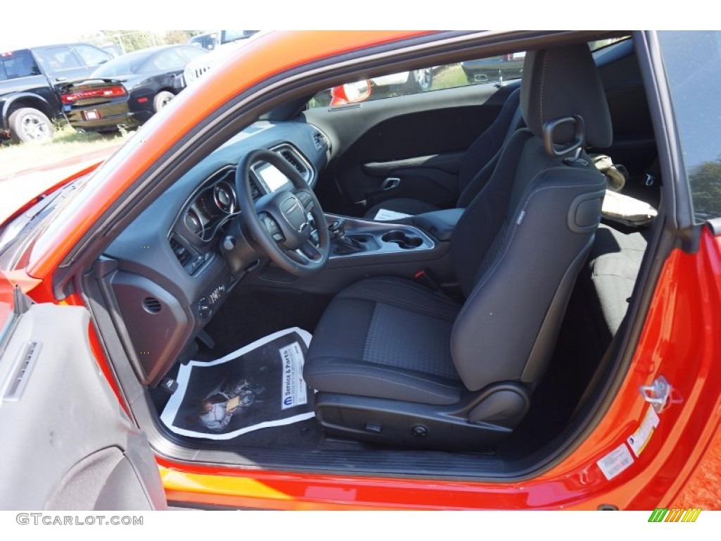 2015 Challenger SXT - TorRed / Black photo #6