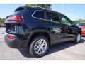 2015 Brilliant Black Crystal Pearl Jeep Cherokee Latitude  photo #3