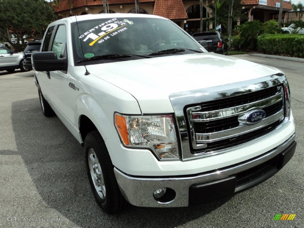 2014 F150 XLT SuperCrew - Oxford White / Steel Grey photo #2